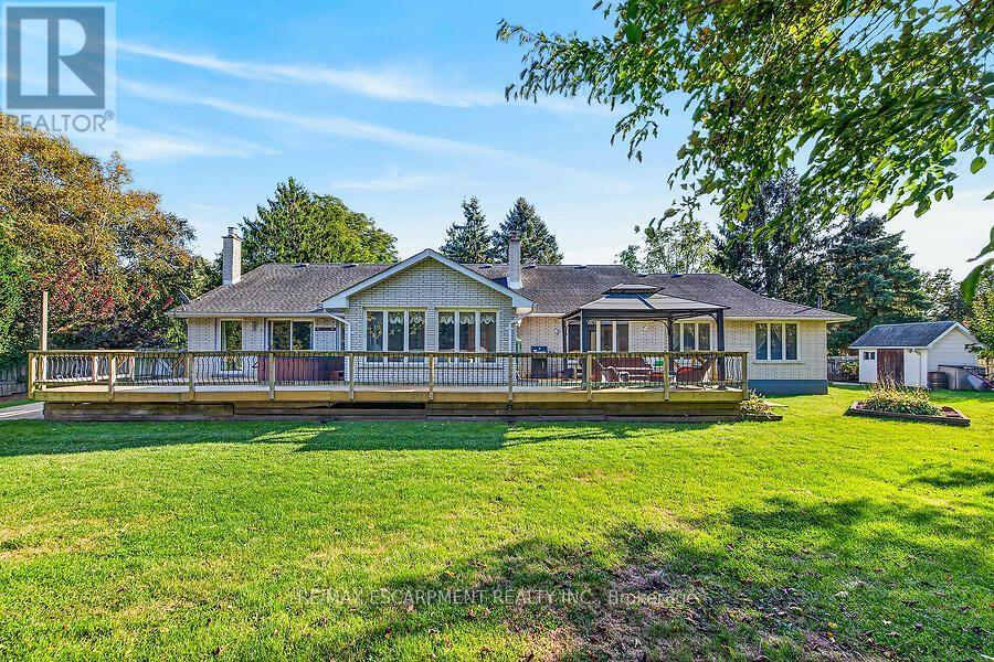 2 Karendale Crescent — photo 42