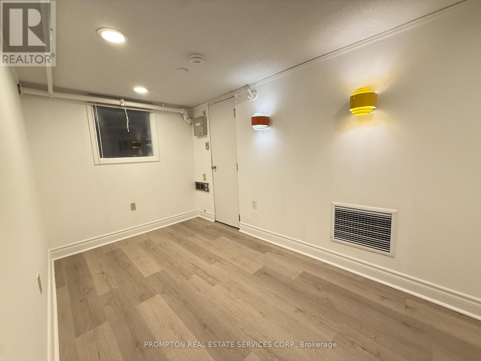 6 Kelso Street — photo 18