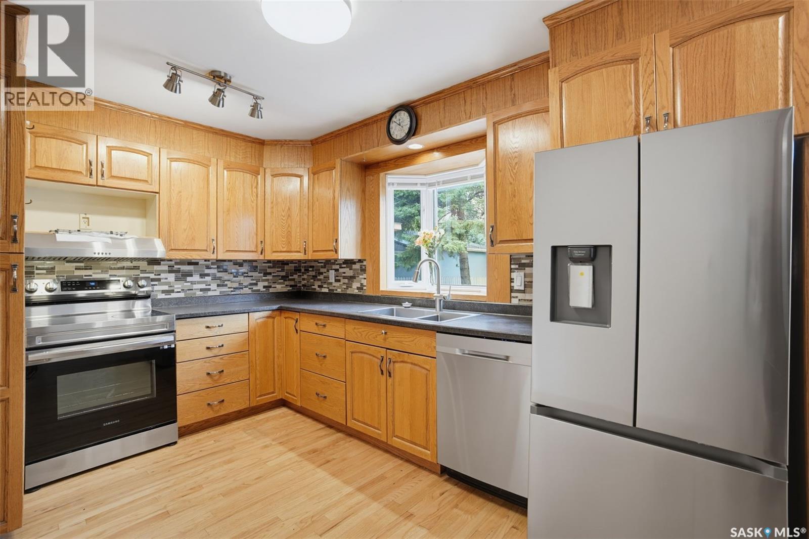1108 Tiffin CRESCENT, Saskatoon — photo 9