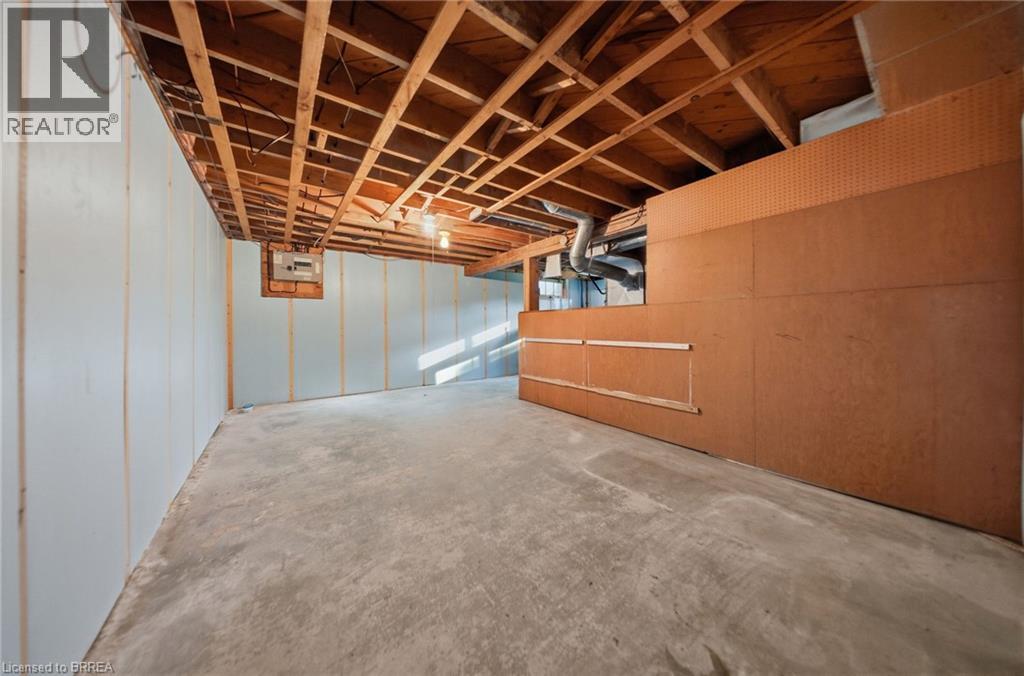 21 Hillcrest Avenue — photo 18