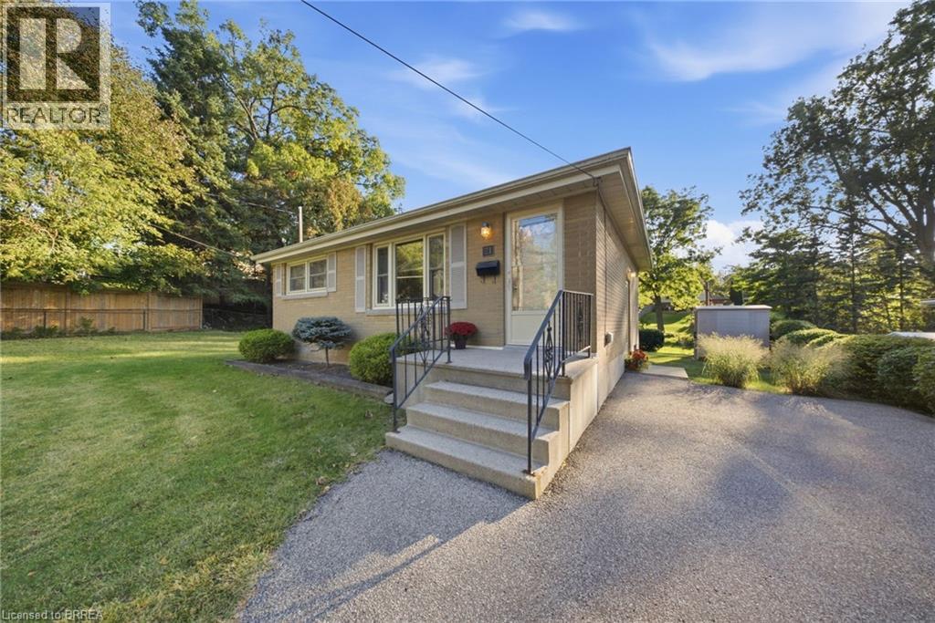 21 Hillcrest Avenue — photo 4