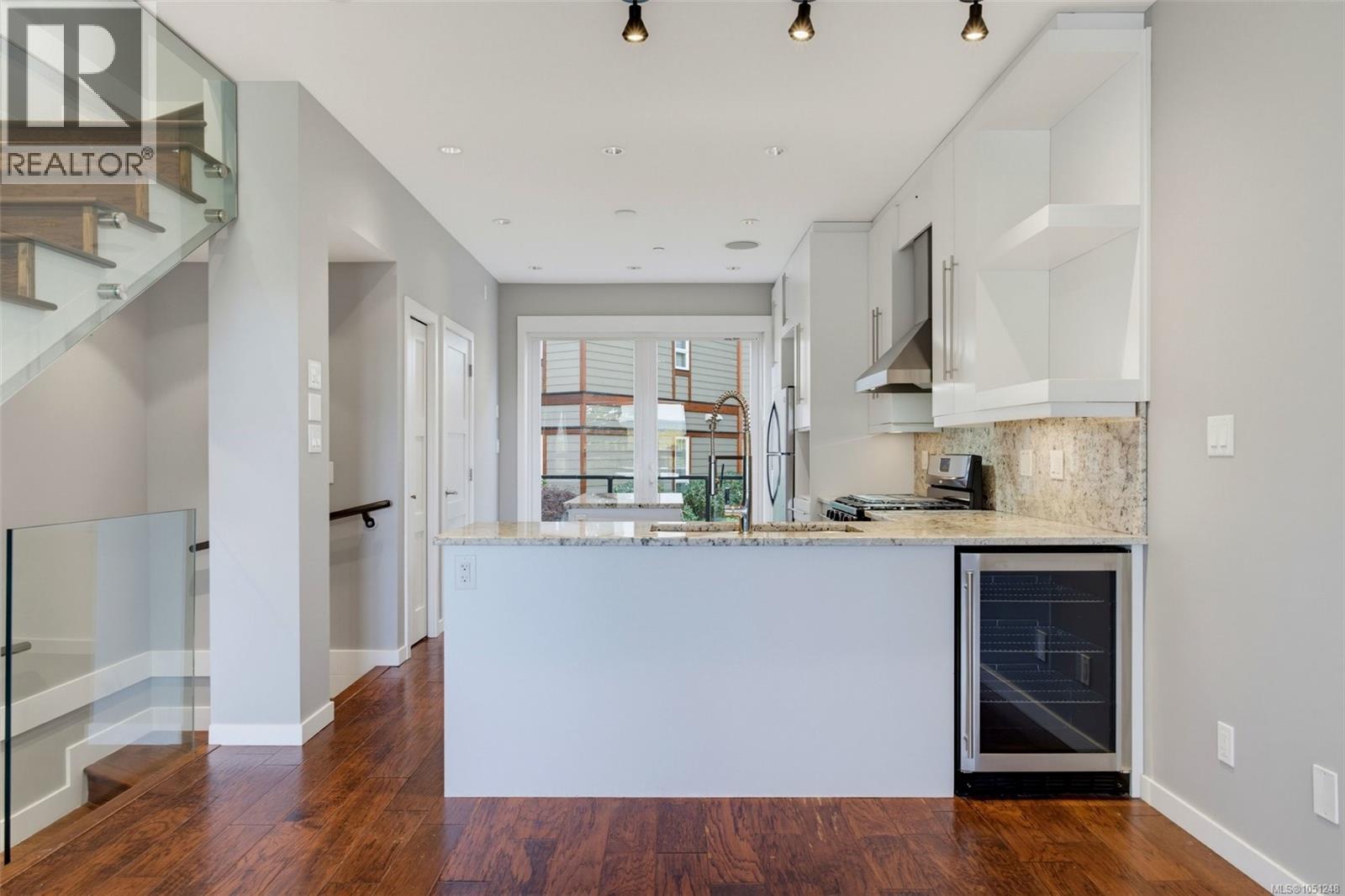 6554 Goodmere Rd, Sooke - Image 1