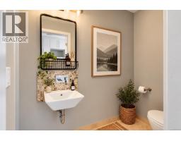 6554 Goodmere Rd, Sooke, BC V9Z1M2 Photo 18