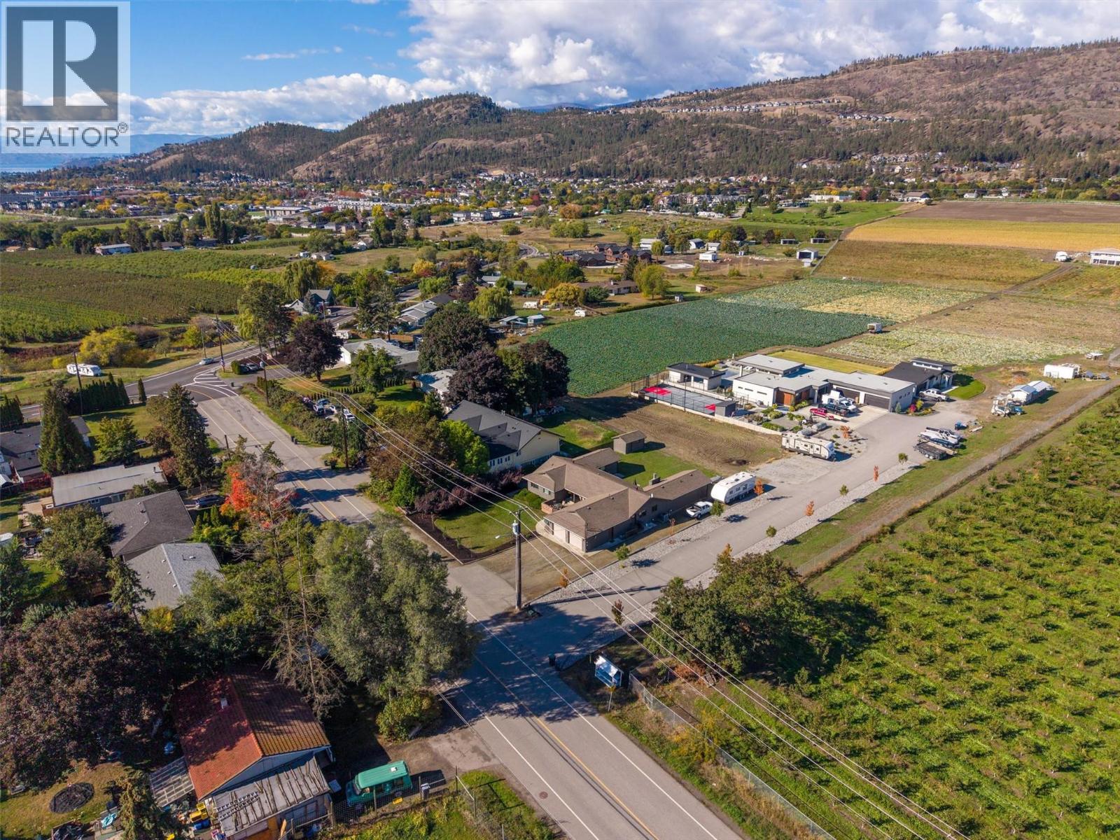 392 Valley Road N, Kelowna
