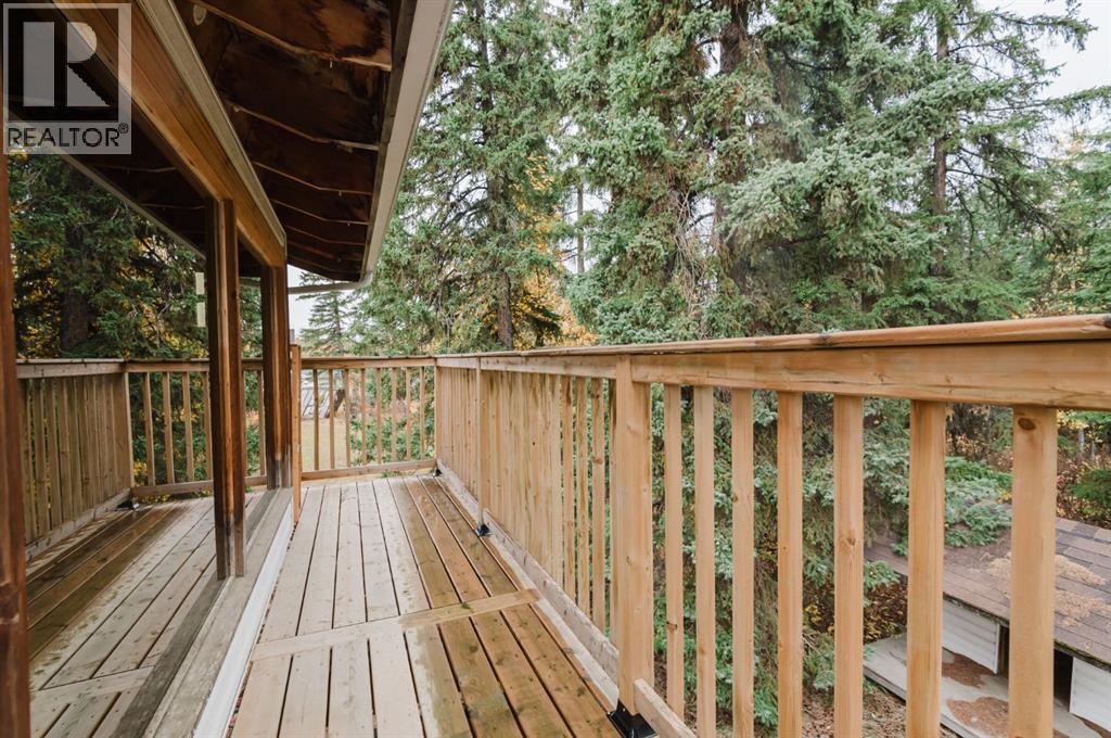 A/B, 46 Woodland Acres - 30