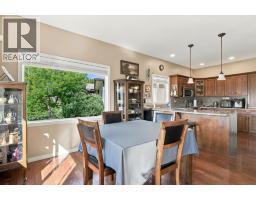 208 Sagewood Drive, Kamloops, BC V2H1R1 Photo 9
