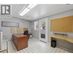 6670 Trans Canada Highway Ne, Salmon Arm, BC V0E1K0 Photo 13