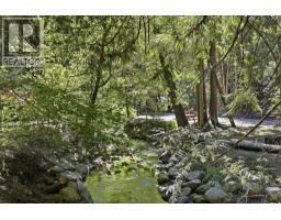 6670 Trans Canada Highway Ne, Salmon Arm, BC V0E1K0 Photo 33