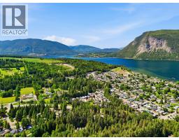 6670 Trans Canada Highway Ne, Salmon Arm, BC V0E1K0 Photo 36