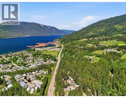 6670 Trans Canada Highway Ne, Salmon Arm, BC V0E1K0 Photo 38