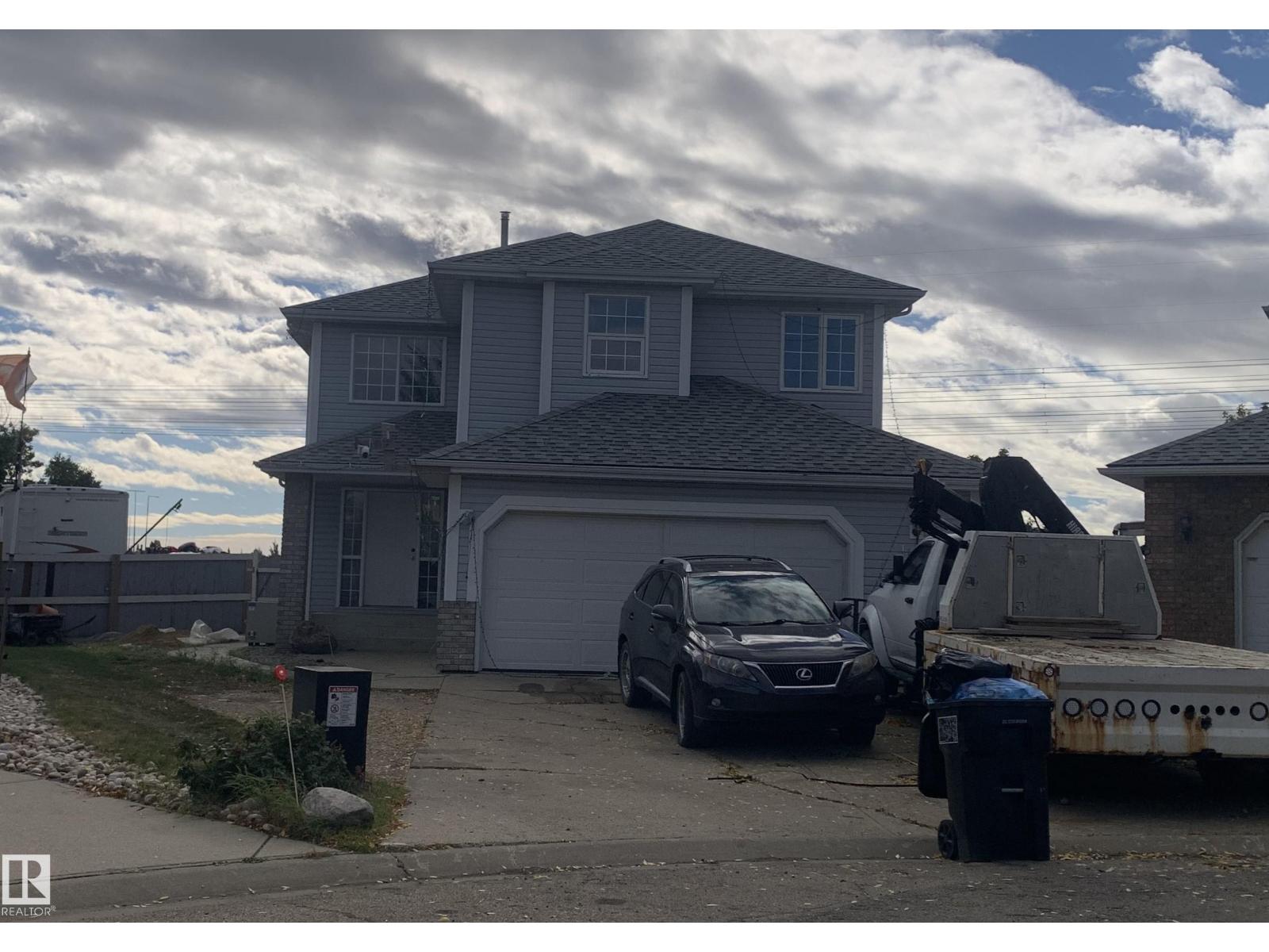 11511 9 AV NW, Edmonton, Alberta, T6J6T9