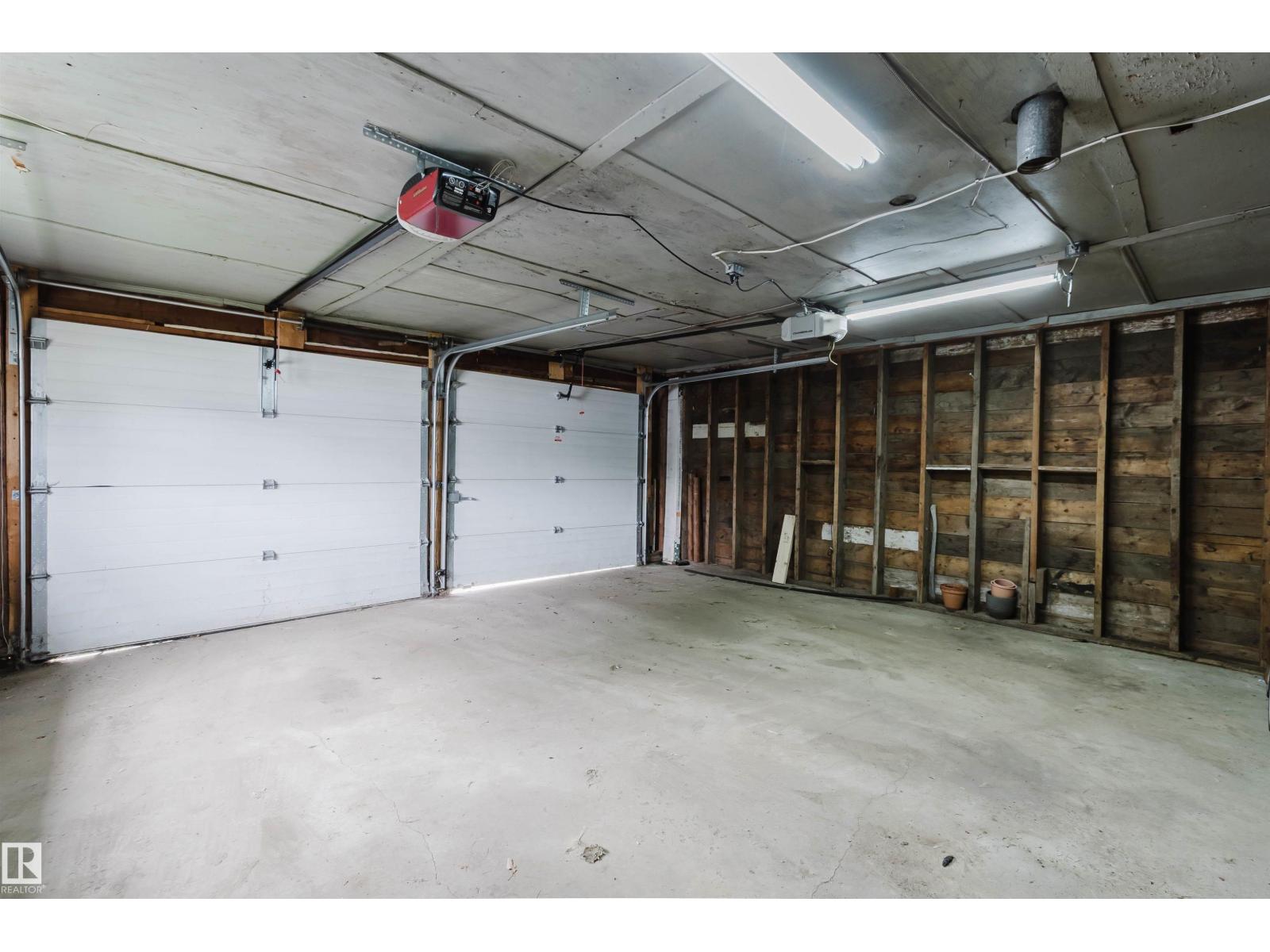 10138 62 ST NW - 22