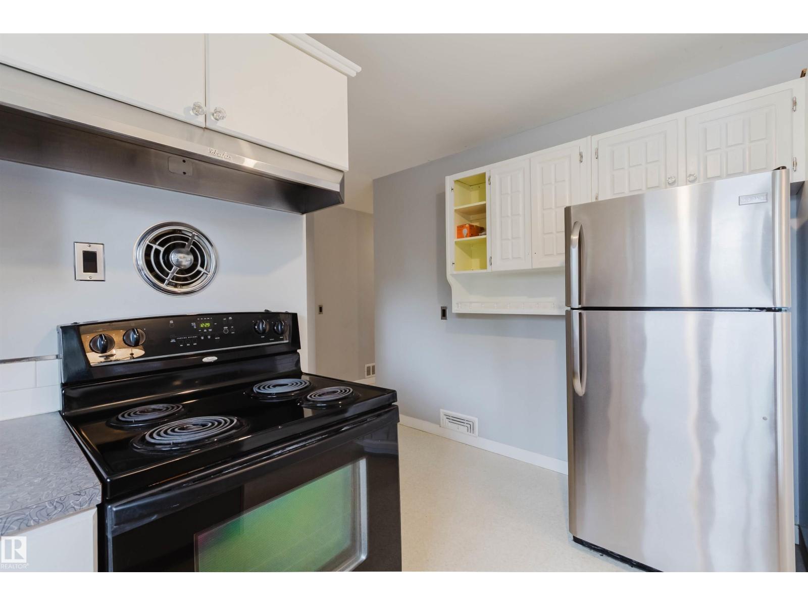 10138 62 ST NW - 8
