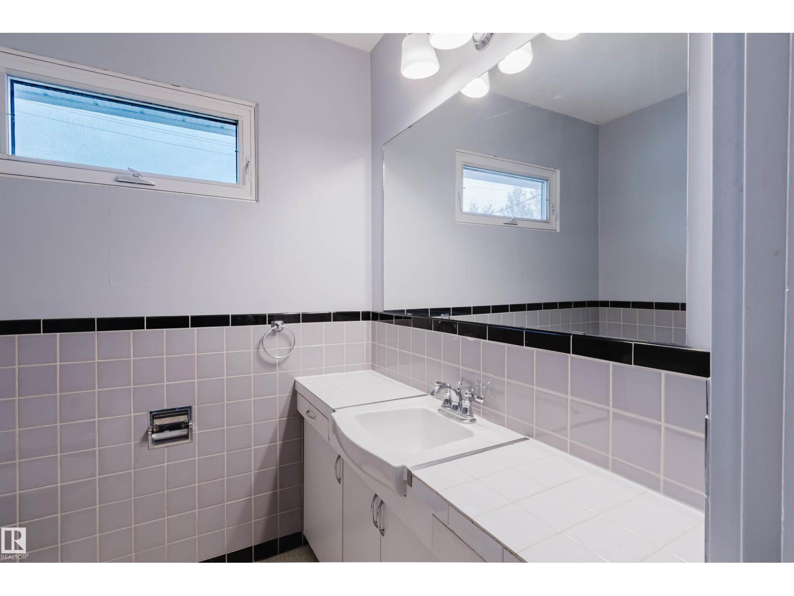 10138 62 ST NW - Image 9