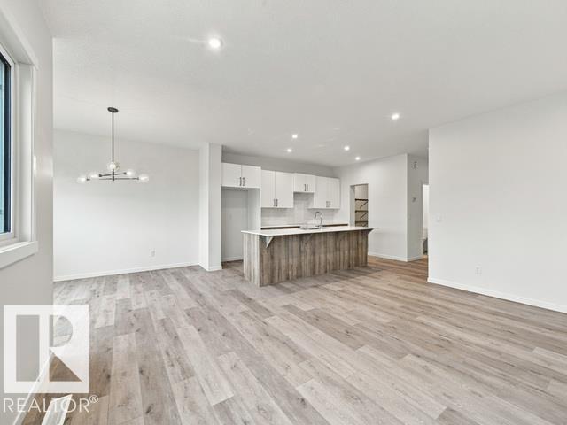 9332 230 ST NW - 20