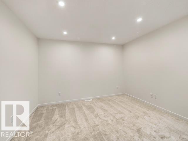9332 230 ST NW - 27