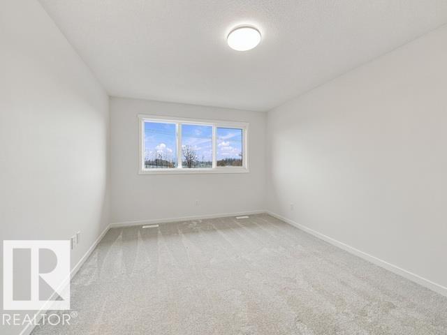 9332 230 ST NW - 31