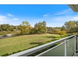 301 13680 84 Avenue, Surrey, BC V3W0T6 Photo 16