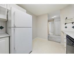 301 13680 84 Avenue, Surrey, BC V3W0T6 Photo 22