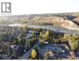 7219 Bow Crescent NW - photo 2