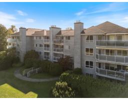 301 13680 84 Avenue, Surrey, BC V3W0T6 Photo 39