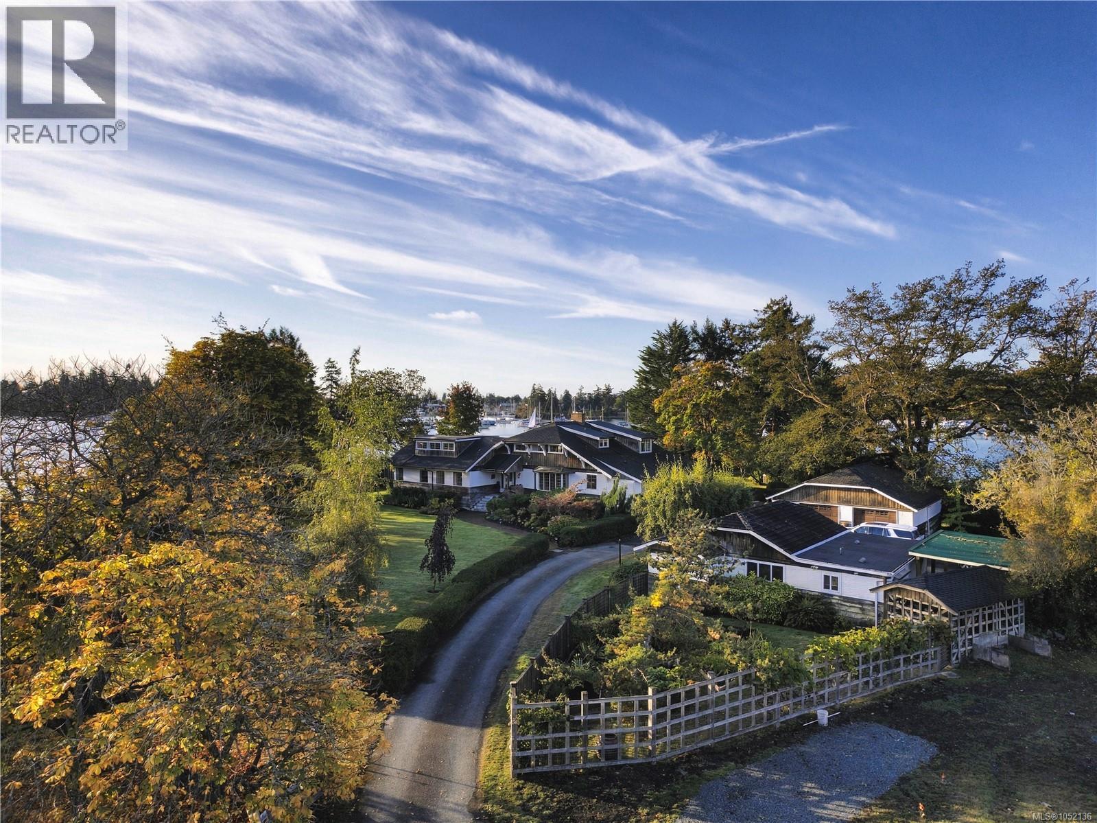 10814 Beach Rd - 42