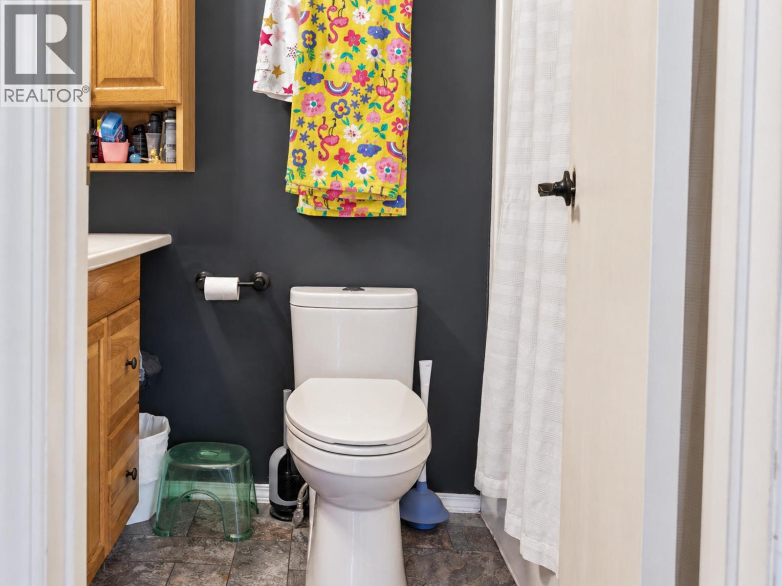 5328 COOK CRESCENT - 17