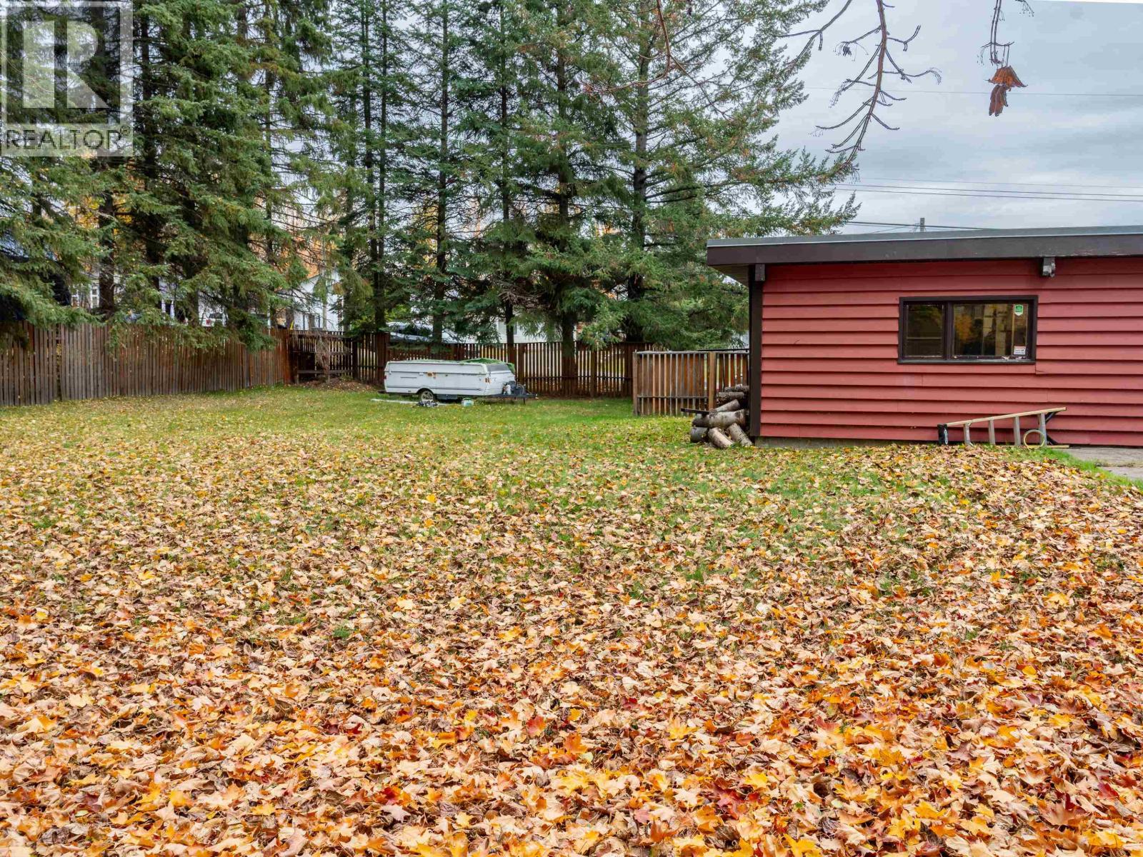 5328 COOK CRESCENT - Image 26
