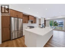 1905B 17 Street NW - photo 3