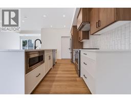 1905B 17 Street NW - photo 4
