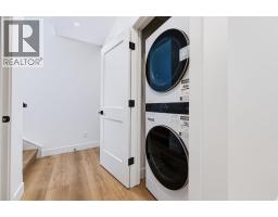1905b 17 Street Nw, Calgary, AB T2M5B4 Photo 32