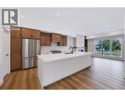 1905B 17 Street NW - photo 2