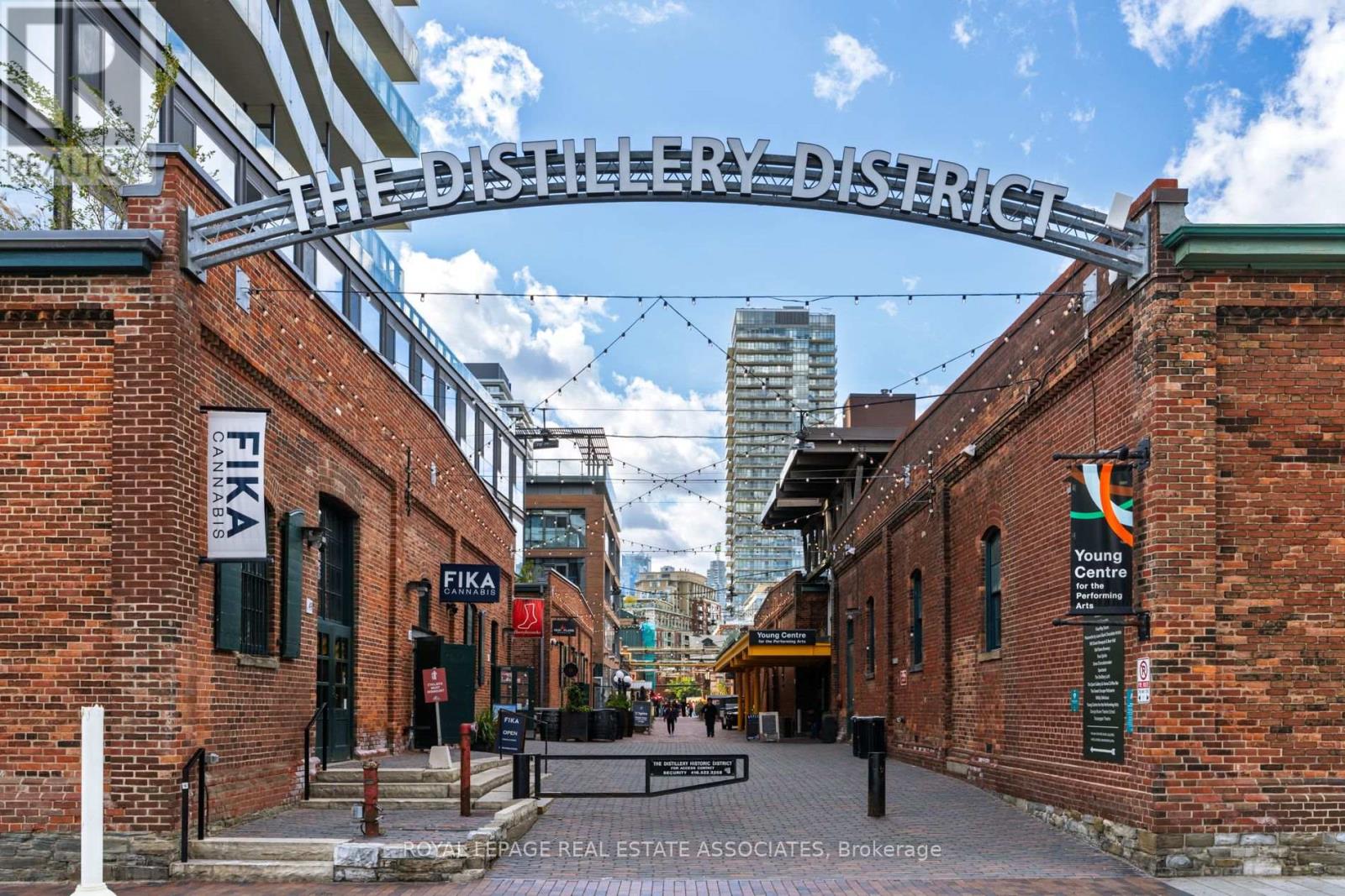 3006- 70 Distillery Lane, Toronto, ON photo 2
