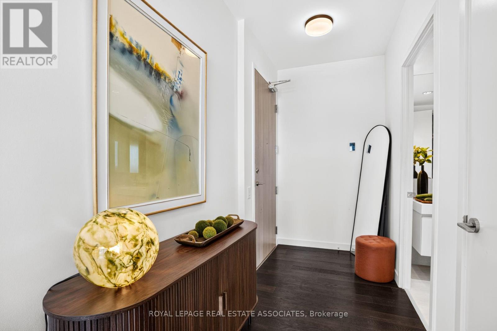 3006- 70 Distillery Lane, Toronto, ON photo 4
