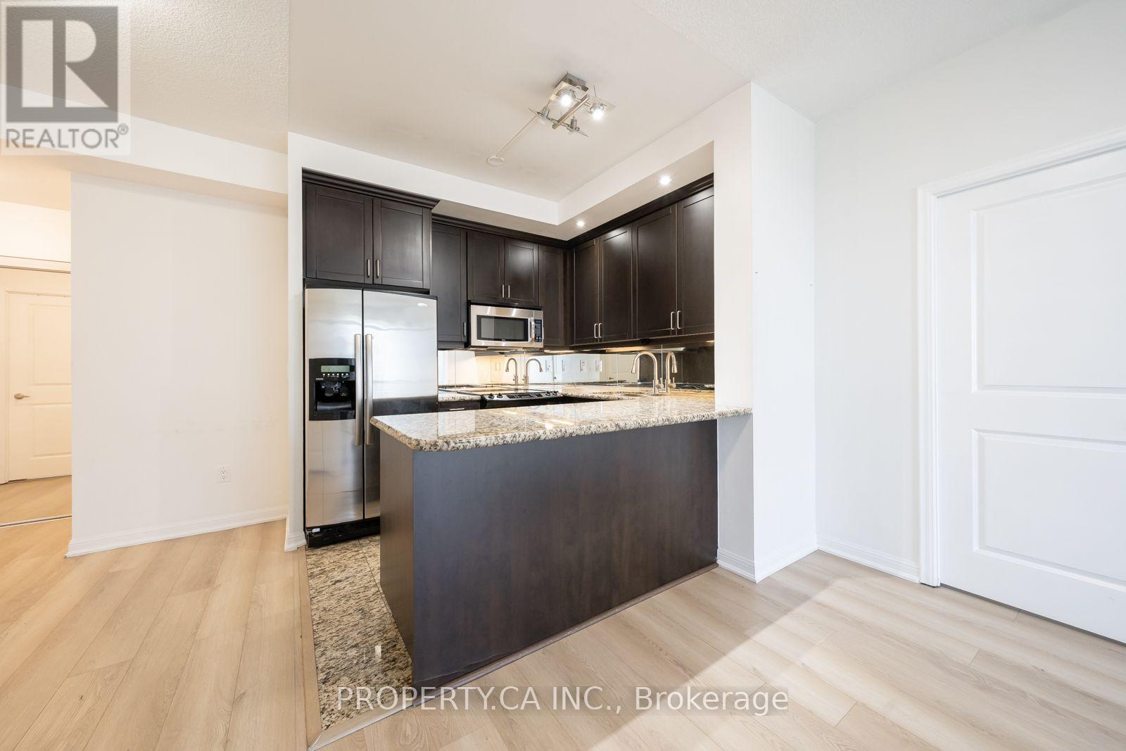 628 Fleet Street — photo 22