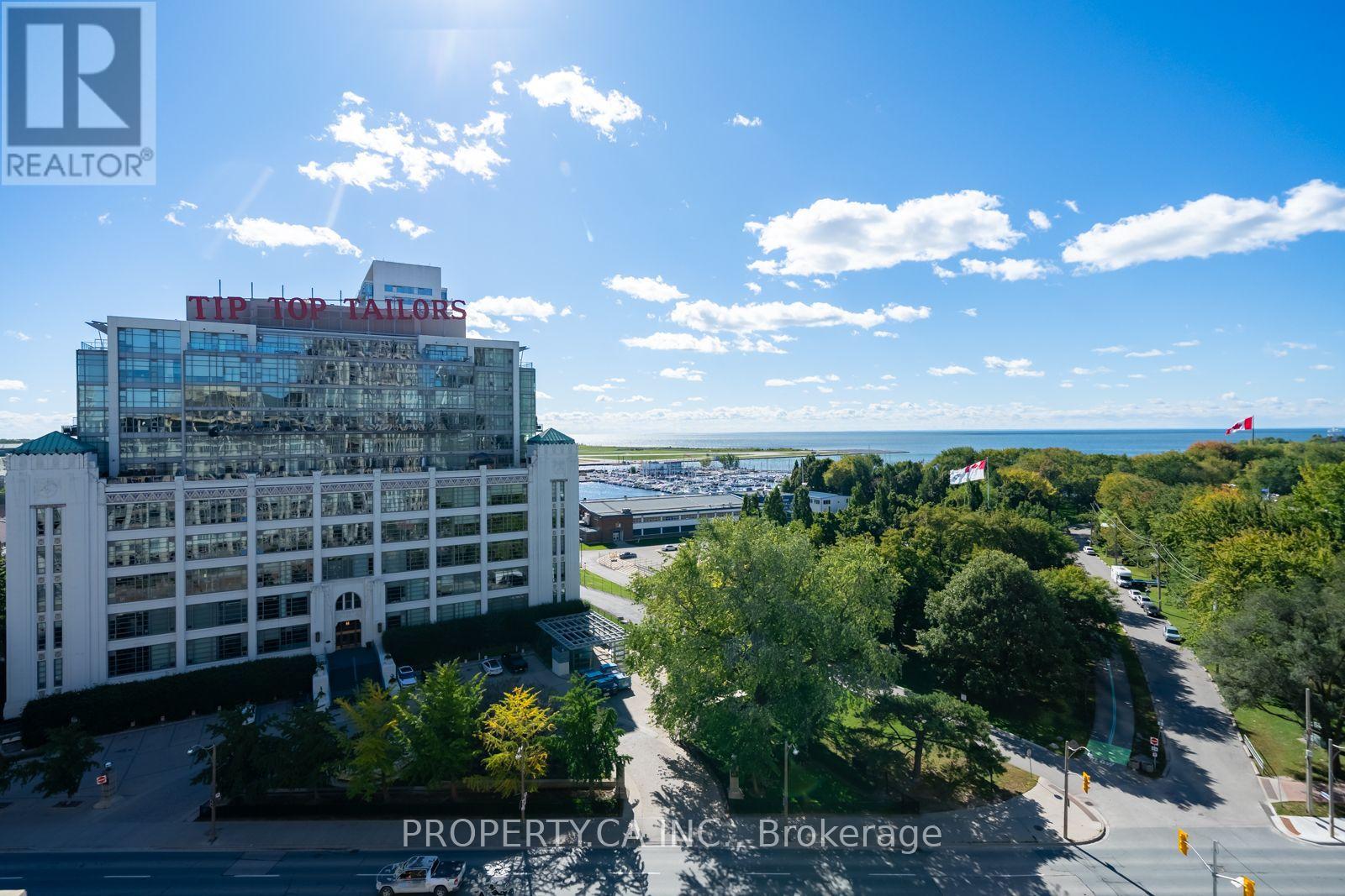 628 Fleet Street — photo 28