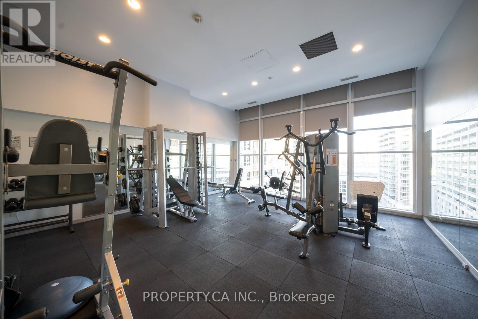 628 Fleet Street — photo 29