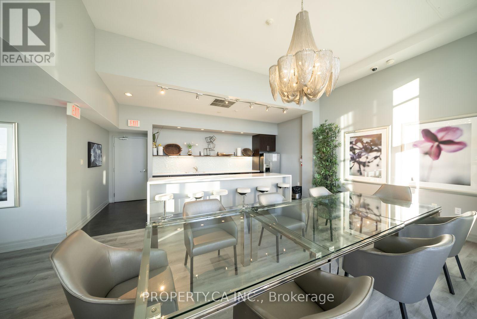 628 Fleet Street — photo 35