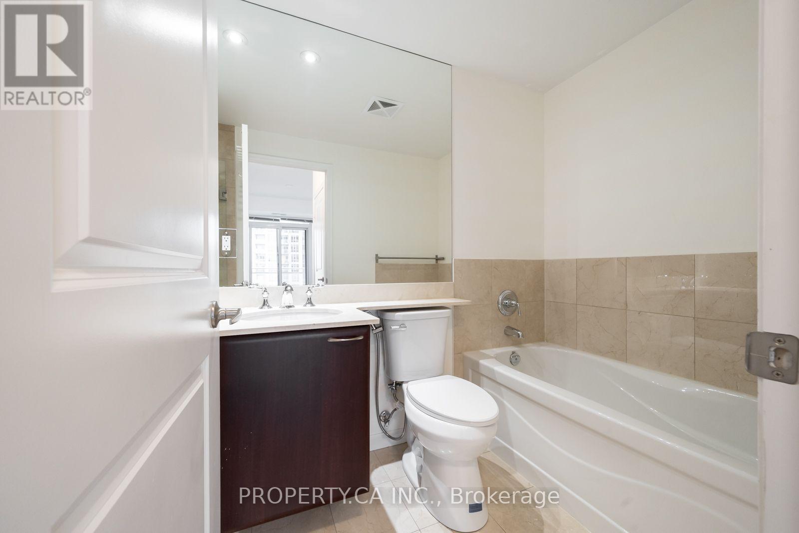 2103 - 628 FLEET STREET, Toronto (Niagara) — photo 9