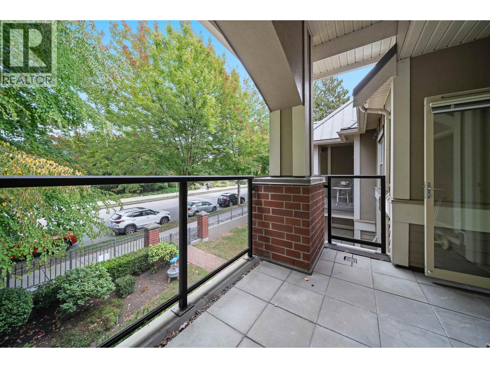 6 4132 HALIFAX STREET, Burnaby - Image 1