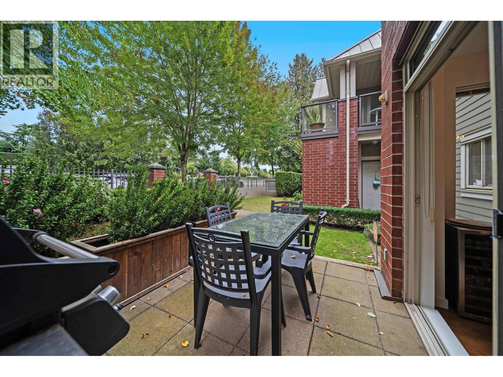 6 4132 HALIFAX STREET, Burnaby - Image 1