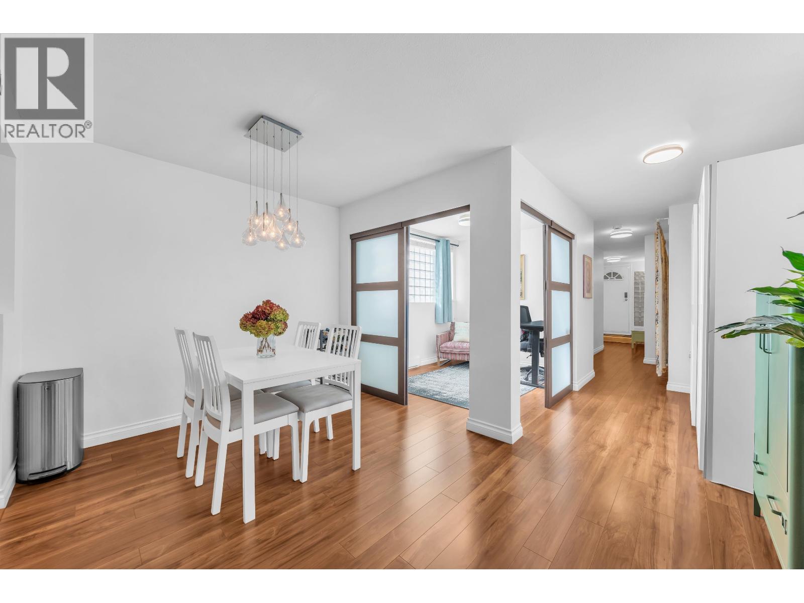 Photo of 106 1082 W 8TH AVENUE 18