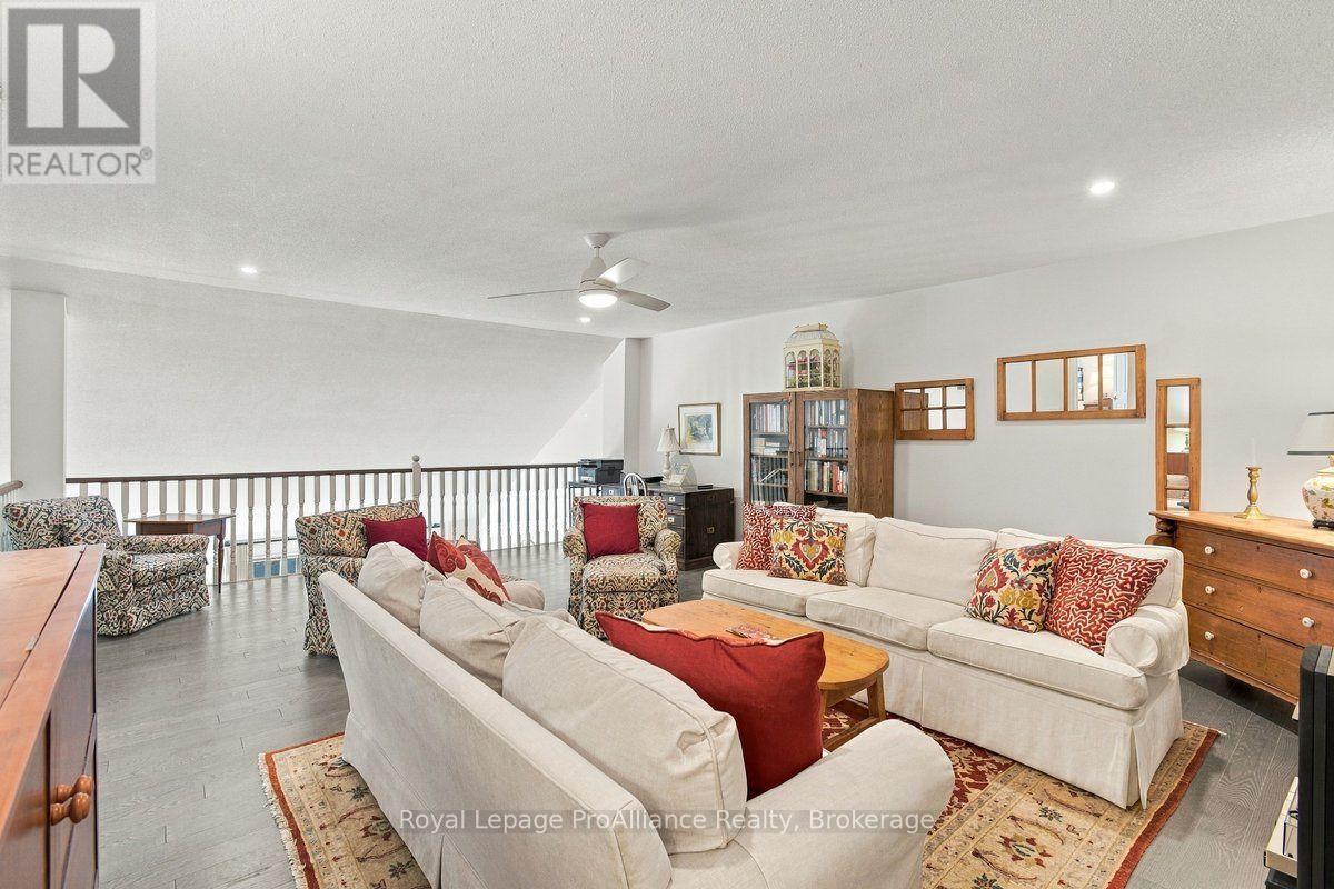 19 Shortreed Lane, Port Hope, ON photo 24