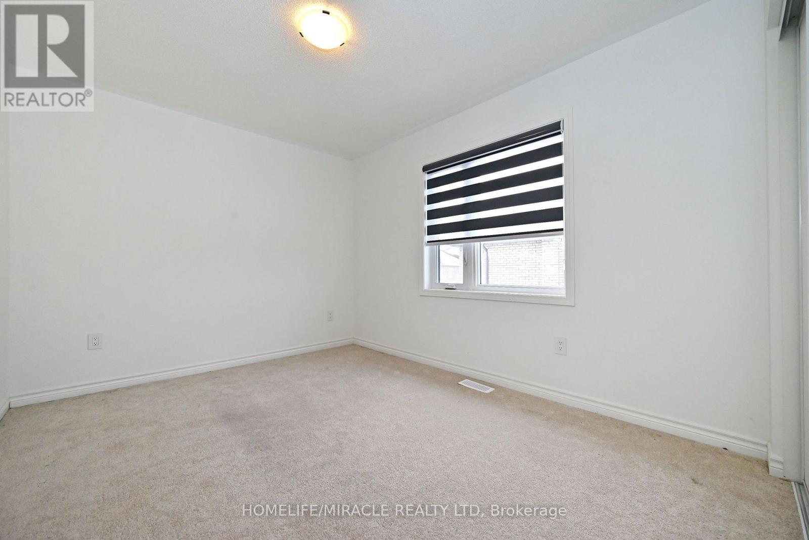 689 Mike Street — photo 42
