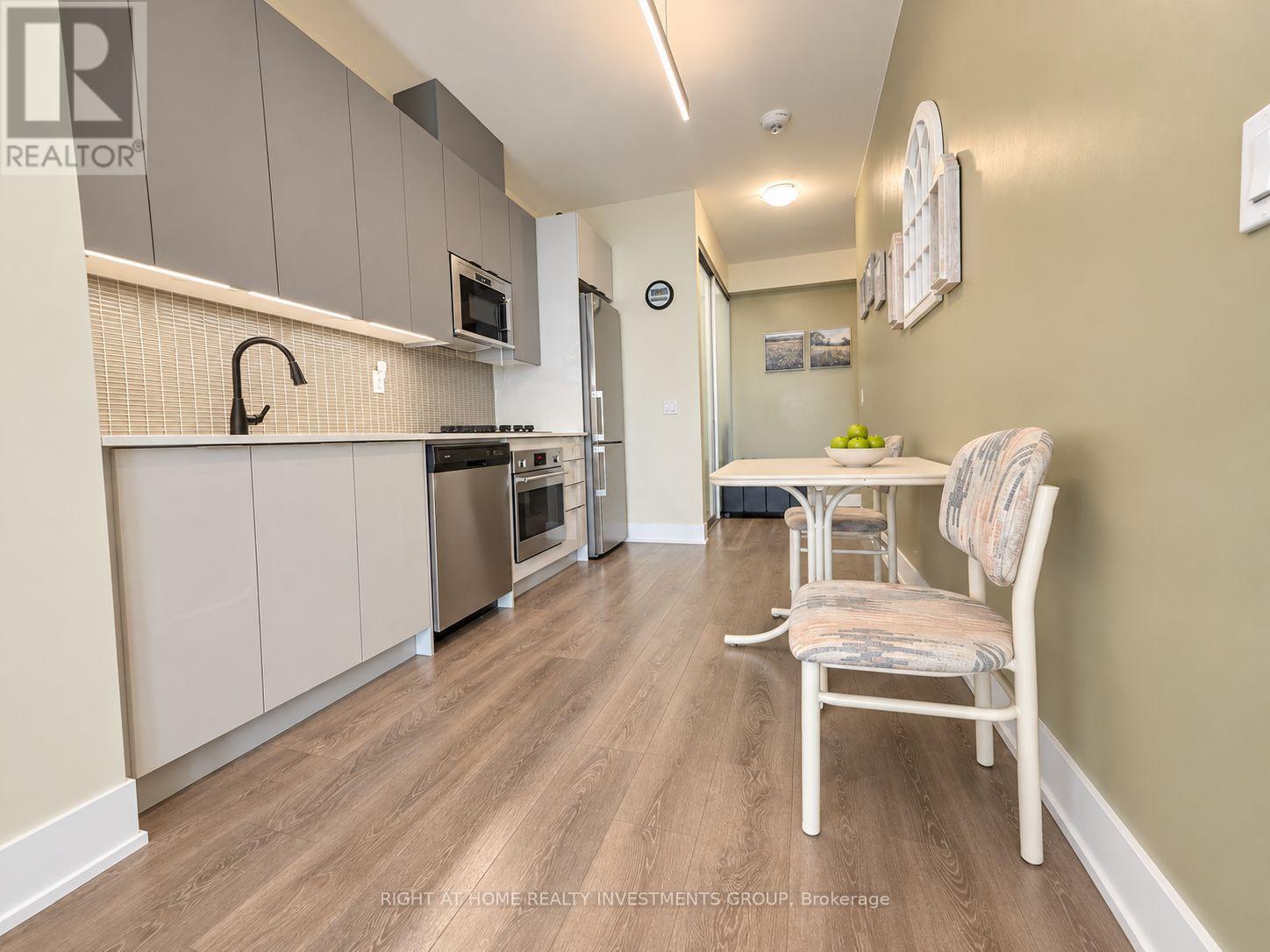 3305 - 2916 HIGHWAY 7, Vaughan (Concord) — photo 9