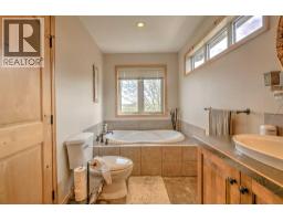 100 Canyoncrest Point W - photo 18