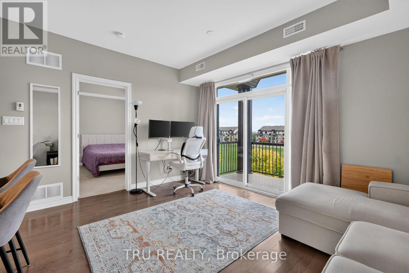 Condos for Sale in Ottawa – 404 – 655 BEAUPARC PRIVATE, Ottawa – By Peter Sagos - Image 15
