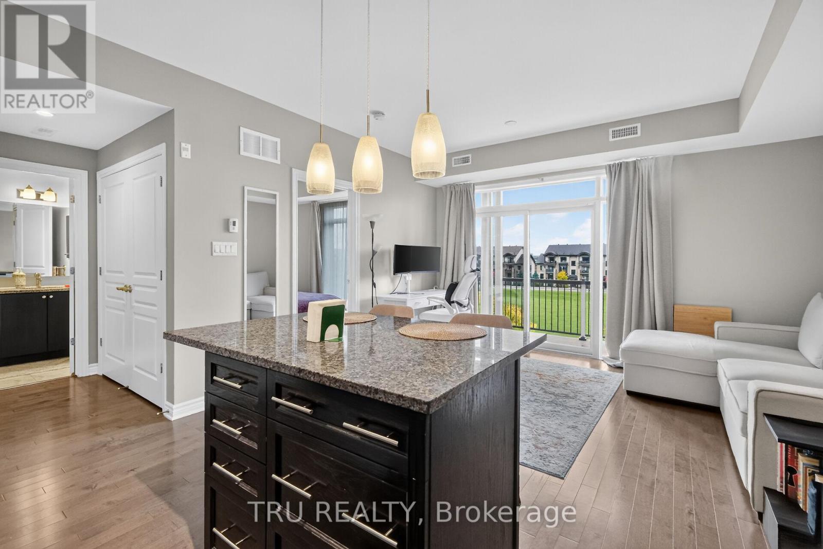 Condos for Sale in Ottawa – 404 – 655 BEAUPARC PRIVATE, Ottawa – By Peter Sagos - Image 24