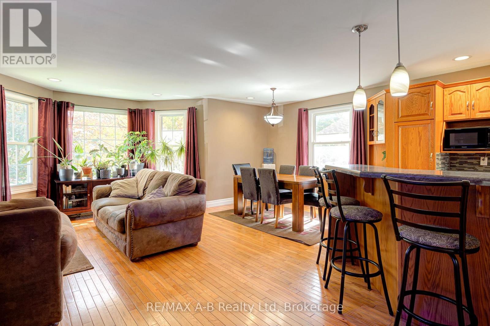 224 Morenz Drive — photo 16