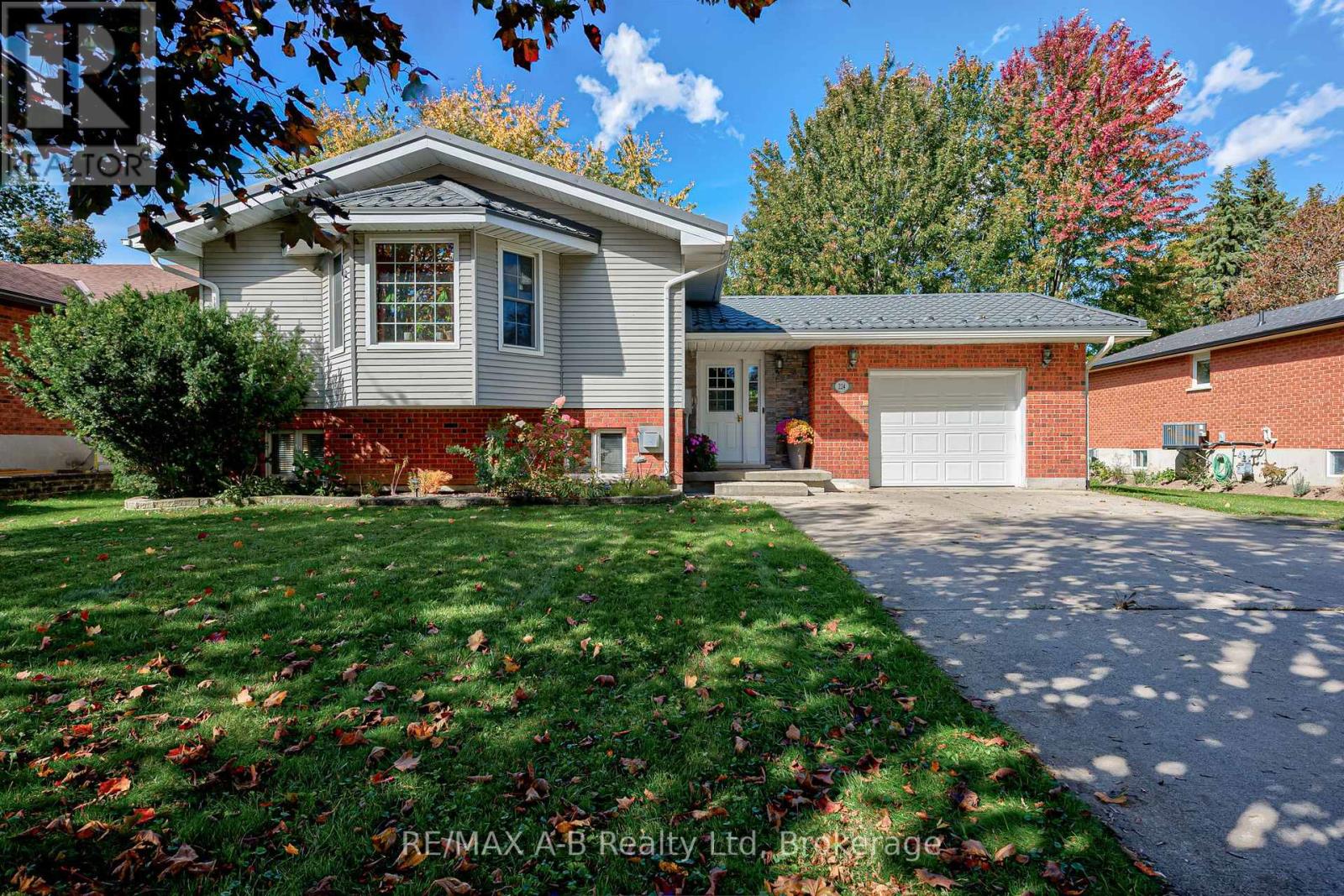 224 MORENZ DRIVE - 2